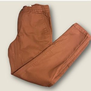 Old Navy Built-In Flex Chino Pants